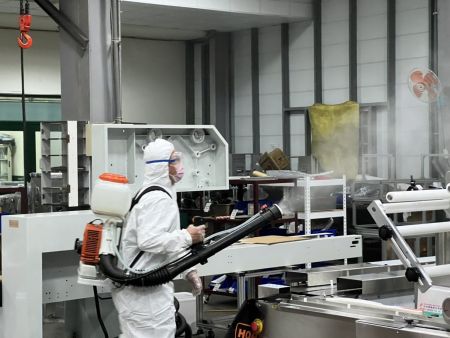 感染症が拡大する中、虹興機械は専門の消毒会社を外部に頼み、徹底的な清掃を行っています。